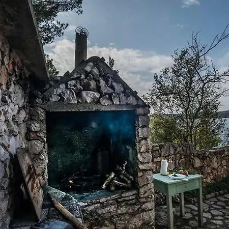 Secluded Fisherman's Lavdara, Dugi Otok - 398 Sali