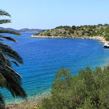 Hébergement de vacances Secluded Fisherman's Lavdara, Dugi Otok - 398 Sali